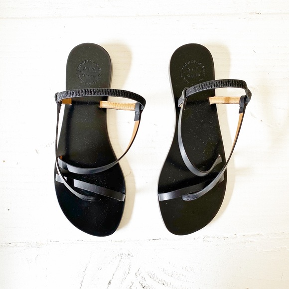 COPY - ATP strappy black flat sandal - Picture 2 of 6